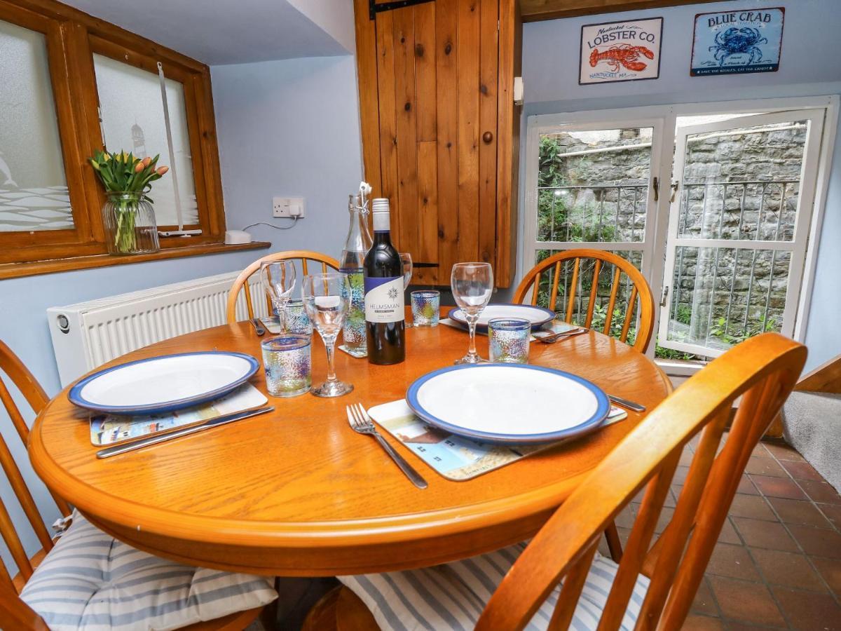 Riverdance Cottage Lyme Regis Extérieur photo