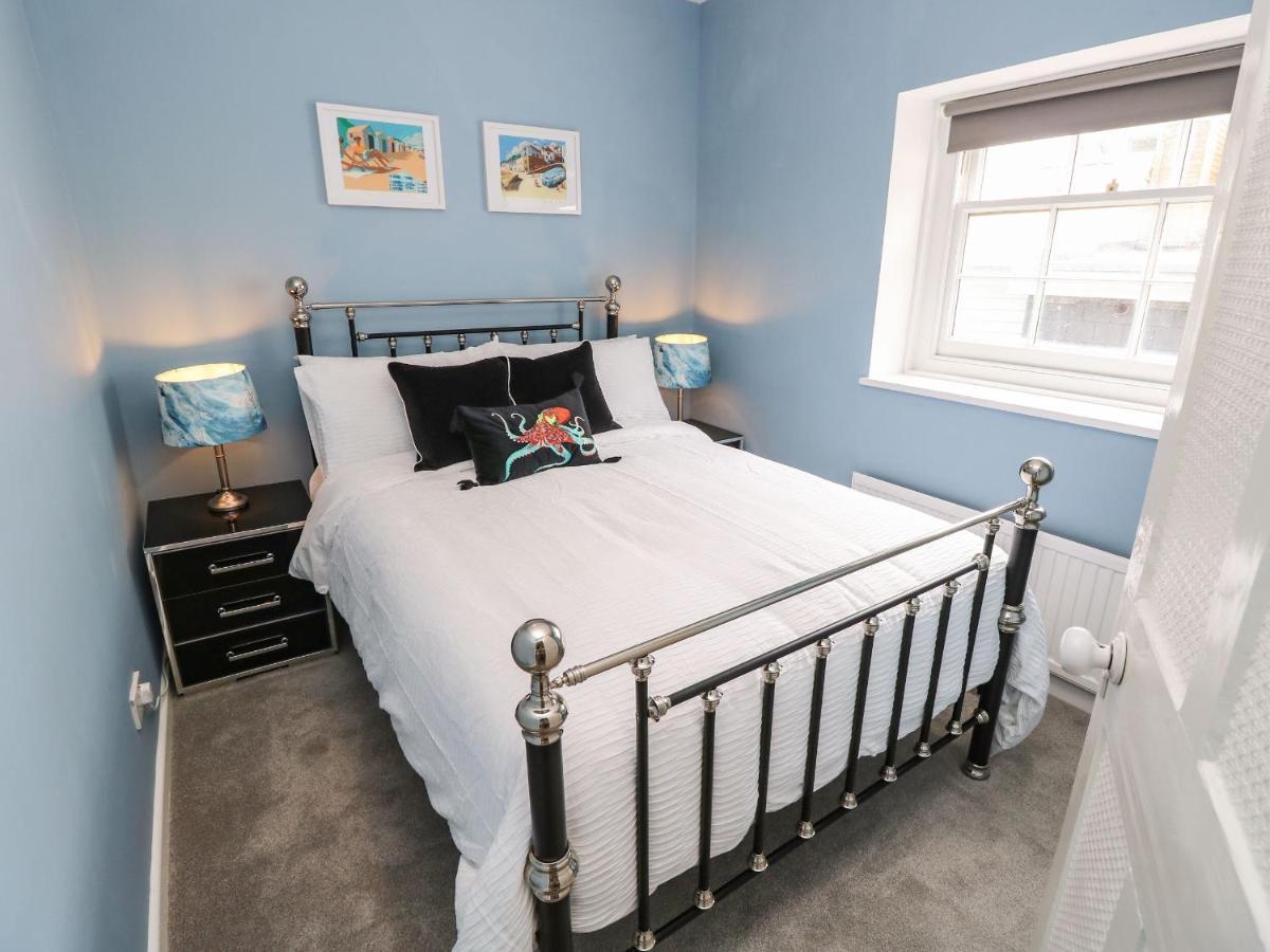 Riverdance Cottage Lyme Regis Extérieur photo
